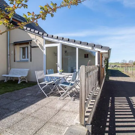 Gîte Nébouzat, 3 pièces, 5 personnes - FR-1-630-274 Hébergement de vacances
